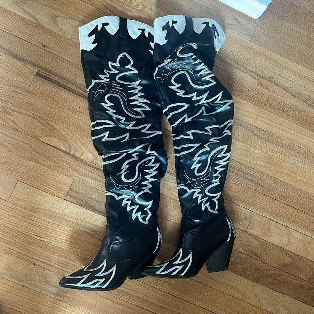Lightly worn thigh, high cowgirl boots size 8